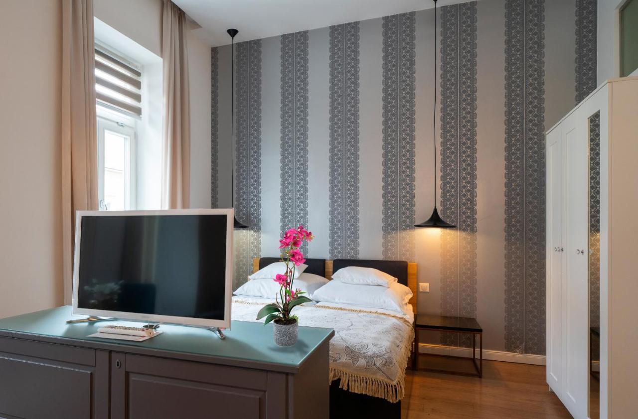 Baross Boutique Apartman Gyor Luaran gambar