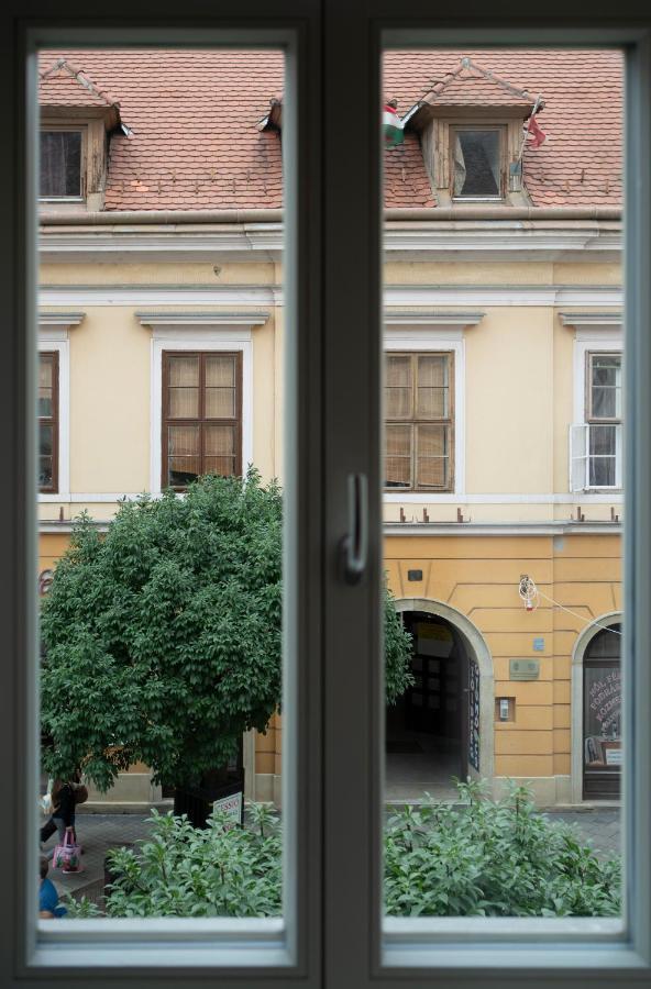 Baross Boutique Apartman Gyor Luaran gambar