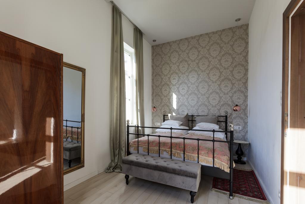 Baross Boutique Apartman Gyor Luaran gambar
